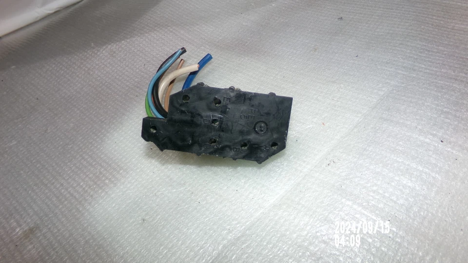 1979  1985  Cadillac  Eldorado Power Seat Switch Wire Connector Pigtail Plug Foto 3 de 4