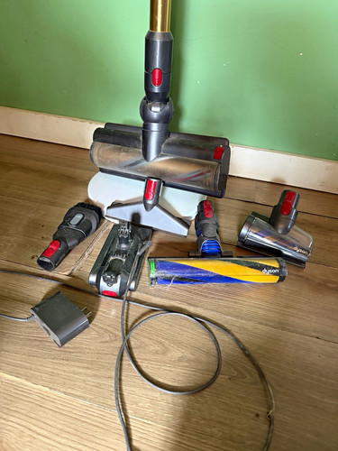 Dyson Cordless Bagless Stick Vacuum w/ Dock, Charger, Tools Gold/Gray