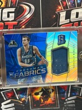 2015-16 Panini Spectra - Freshman Fabrics Nemanja Bjelica #20 Silver Prizm /35