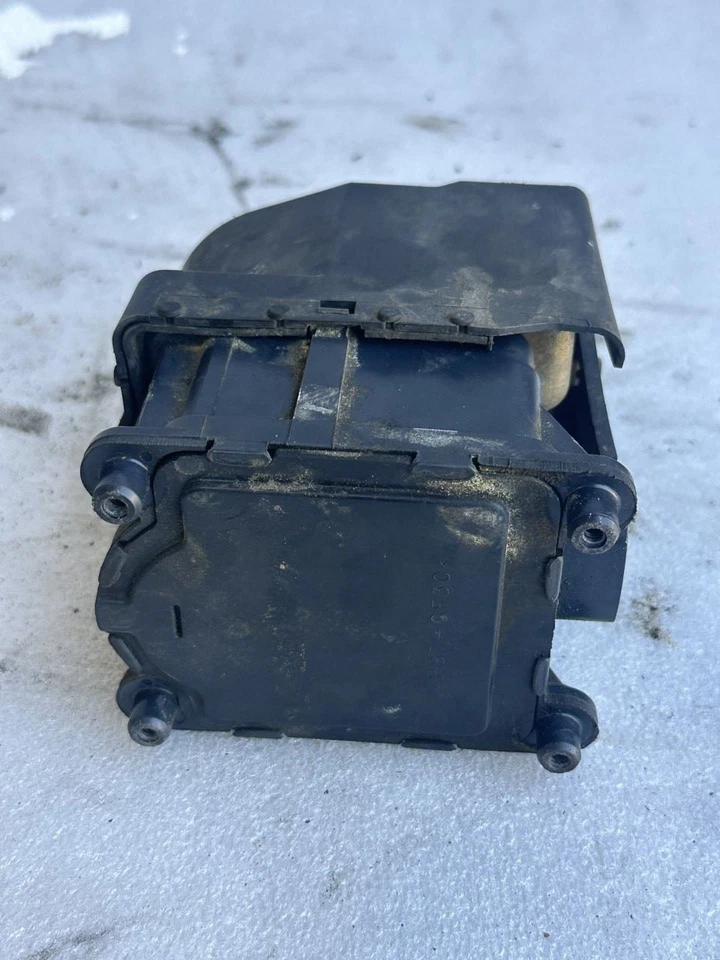 Actuador de control de crucero Toyota Avalon 2000 2001 2002 2003 2004 88002-07030 Foto 3 de 4