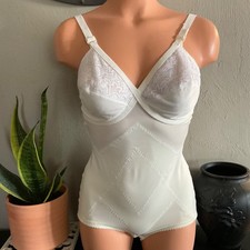 Vintage All in One Girdle ShapeWear White Stretch Bodysuit Wire Free Girdle 36B