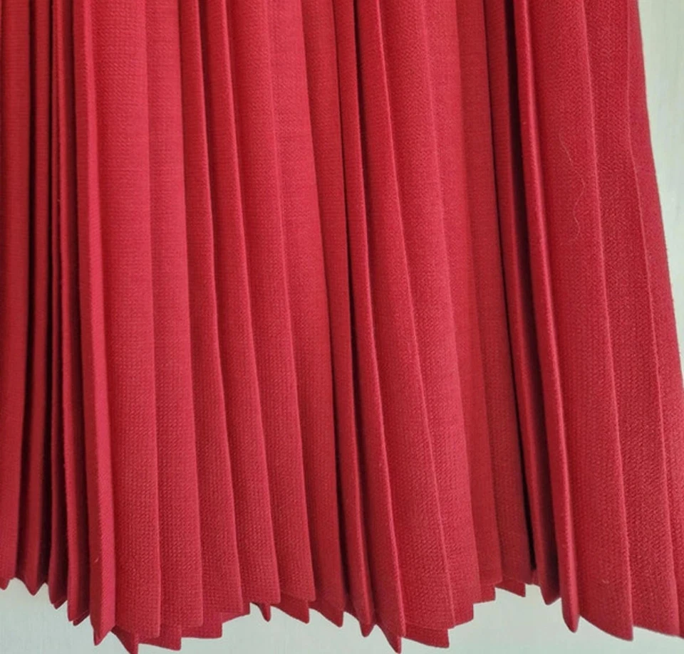 Windsmoor Women's Pleated Skirt Size 10 Burgundy/Maroon - Image 2 of 4