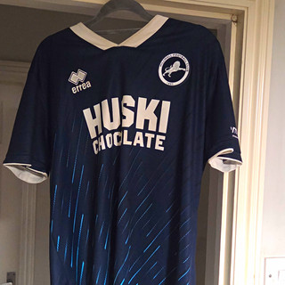 Erreà Millwall Away Shirt Adults L Blue Short Sleeve Football Top No. 30