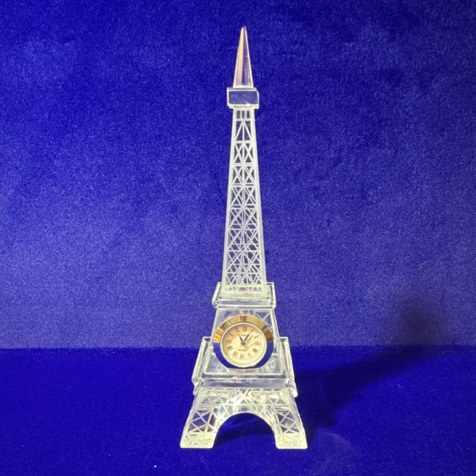 Eiffel Tower Etched Crystal Figurine with Camey Desk Clock Quartz Paris Theme