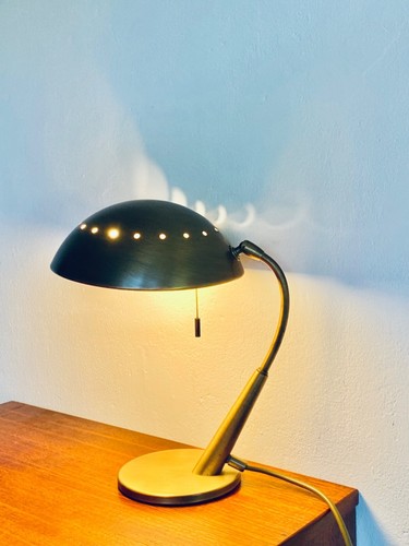 Lampada da tavolo Hillebrand in ottone anni 60 - Foto 9 di 12