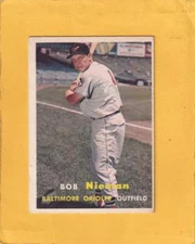1957 Topps #14 Bob Nieman Baltimore Orioles VG/EX Very Good/Excellent Lot#22275