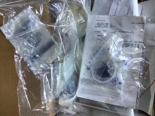 Dionex 047621 703 CPU SPE SHIPKIT 01 - Picture 3 of 4