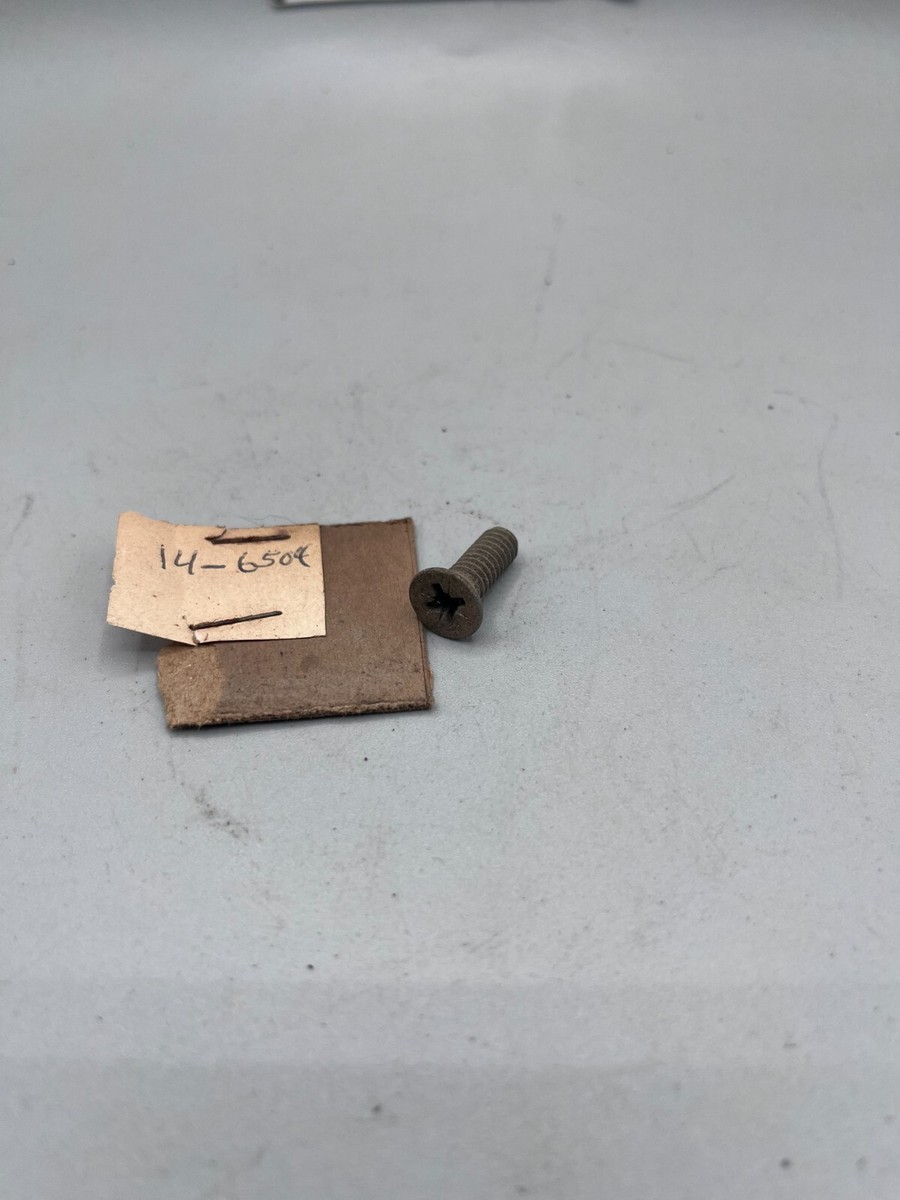 NOS- Triumph Pozi-Drive Screw 1/4