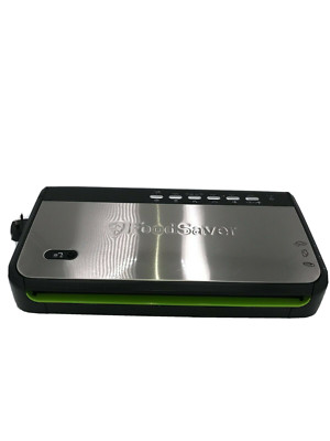 Foodsaver Vacuum Sealer Machine with Integrated Roll Storage, Bag Cutter FFS005