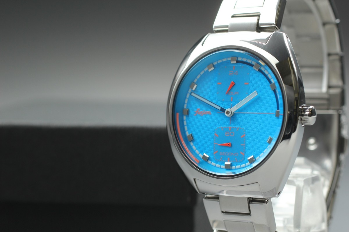N MINT Seiko Alba Fusion VD77-KHF0 Small Second Blue Steel Qz Mens
