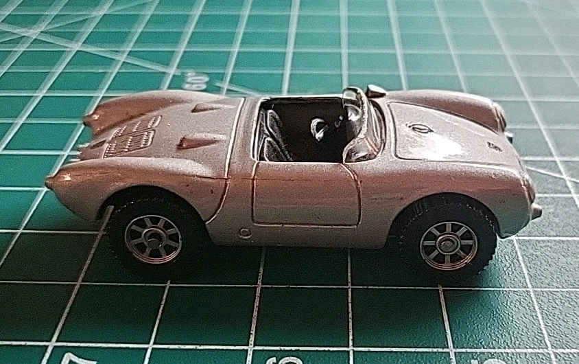 Maisto Silver 1955 Porsche 550 A Spyder 1/64 Diecast/Plastic - Image 2 of 4