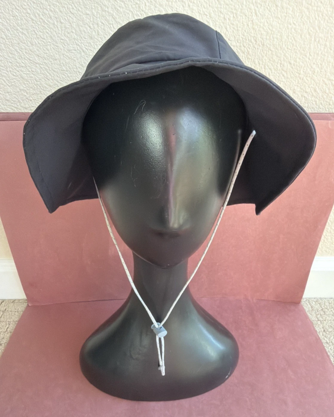 Houdini Unisex GONE FISHING Hat Black Bucket Drawstring S/M