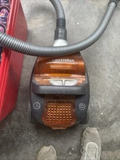 Electrolux EL4300 Ultraactive Bagless Vacuum Cleaner Orange Canister & Hose Only