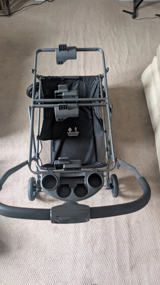 Marco de cochecito Joovy Twin Roo+ asiento de coche infantil Foto 2 de 4