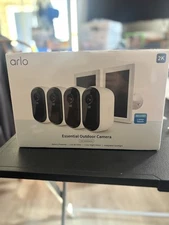 Arlo 2K Essential Outdoor Camera 2nd Gen, 4 Cameras and 2 Solar Panels, White