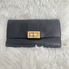 Danier Vintage Leather Python Embossed Black Wallet Turnlock