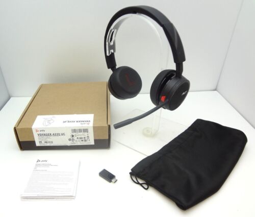 Plantronics Voyager 4220 UC BT600 USB-C Bluetooth Wireless PC Headset 211996-102 - Picture 1 of 3