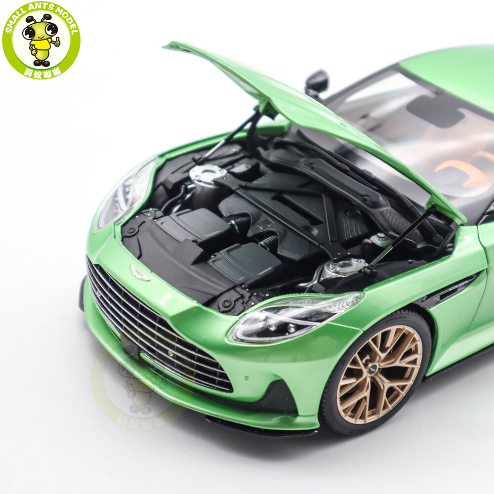 【激レア】Aston Martin DB12 1/64ミニカーグリーン XiaoGuang 1/64 Aston Martin DB12 グリーン - メルカリ