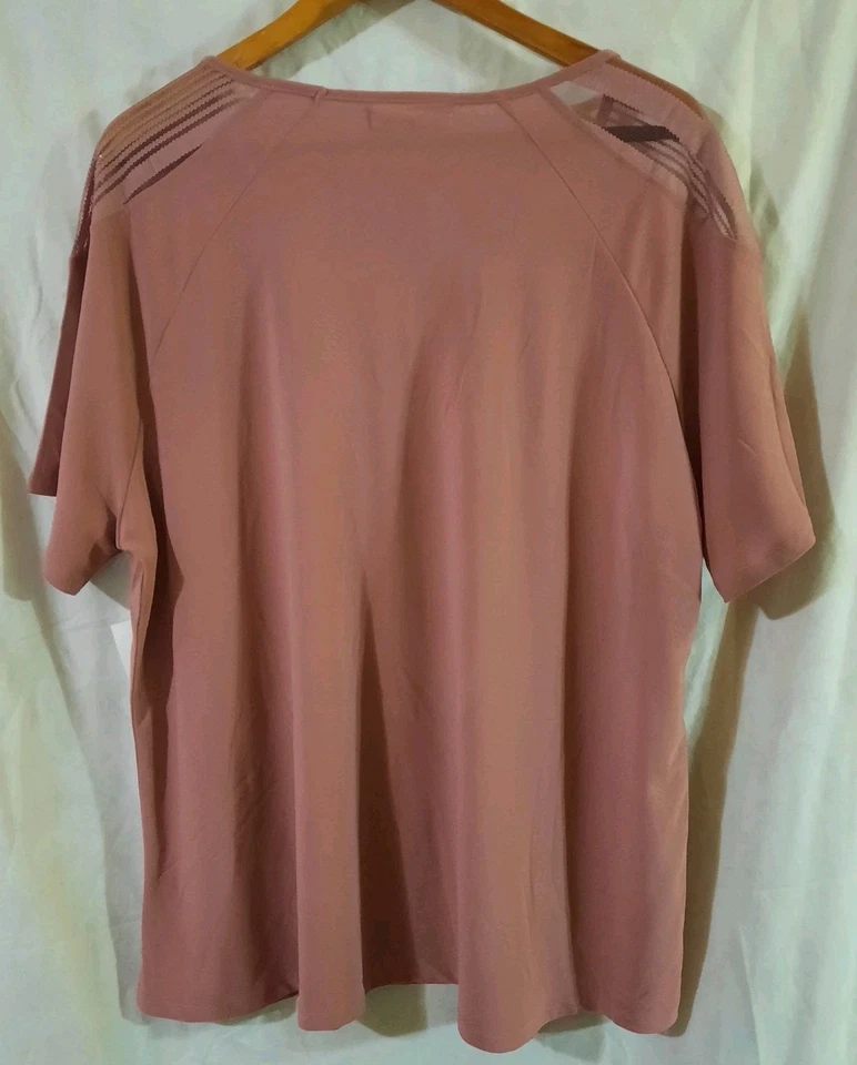 Blusa 89th & Madison para mujer 2X cuello en V manga corta ribete de encaje rosa nueva con etiquetas Foto 2 de 4