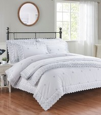 Gabrielle – Floral Embroidered Duvet Cover Set with Pillowcases (All Sizes)
