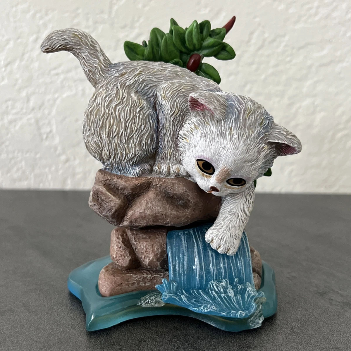 The Hamilton Collection Collectible Cat Figurines for sale | eBay