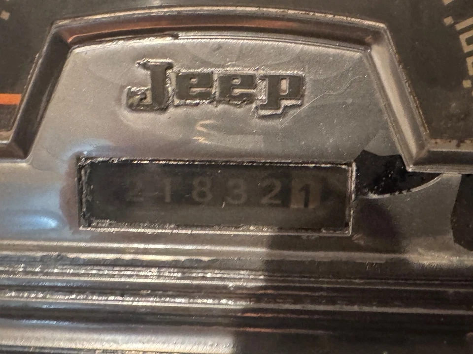 AMC VELOCÍMETRO CLÚSTER 1966-1973 JEEPSTER COMANDO Y JEEP WAGONEER Foto 3 de 4