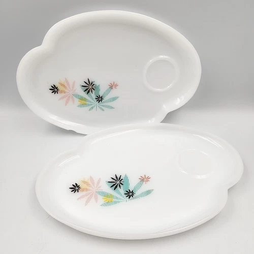 Federal Milk Glass Snack Plates Atomic Flower Set of 2 Chip Vintage - See Note