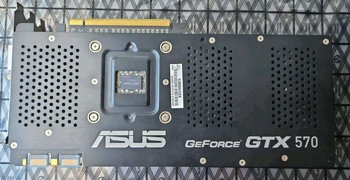 Asus Nvidia GeForce GTX 570 1.25 GB GDDR5 DirectCUII Graphics Card