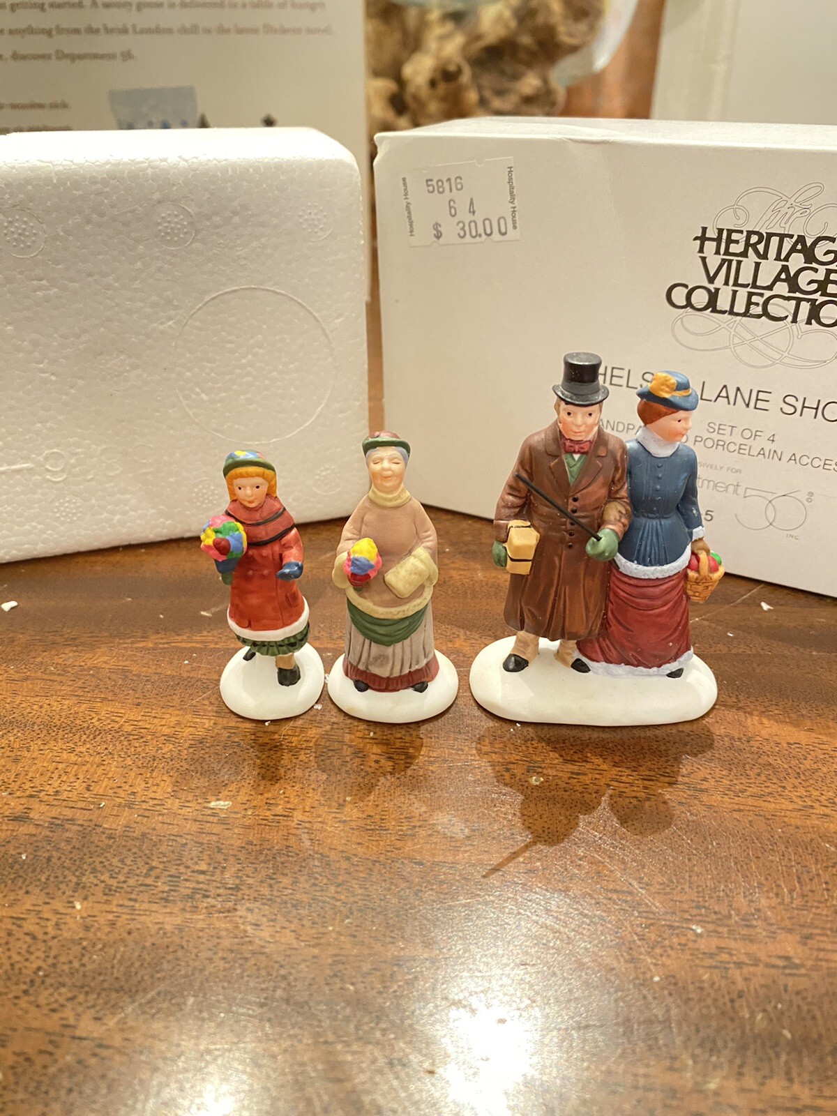 Dept 56 Dickens Village “Chelsea Lane Shoppers” 58165 eBay
