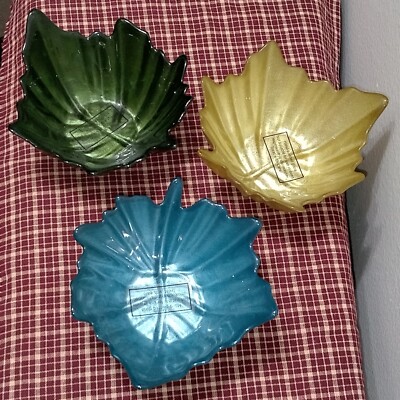 Hand Painted Leaf Bowls Vtg Large Green Blue Yellow Trinket Dishes Candy Bowls