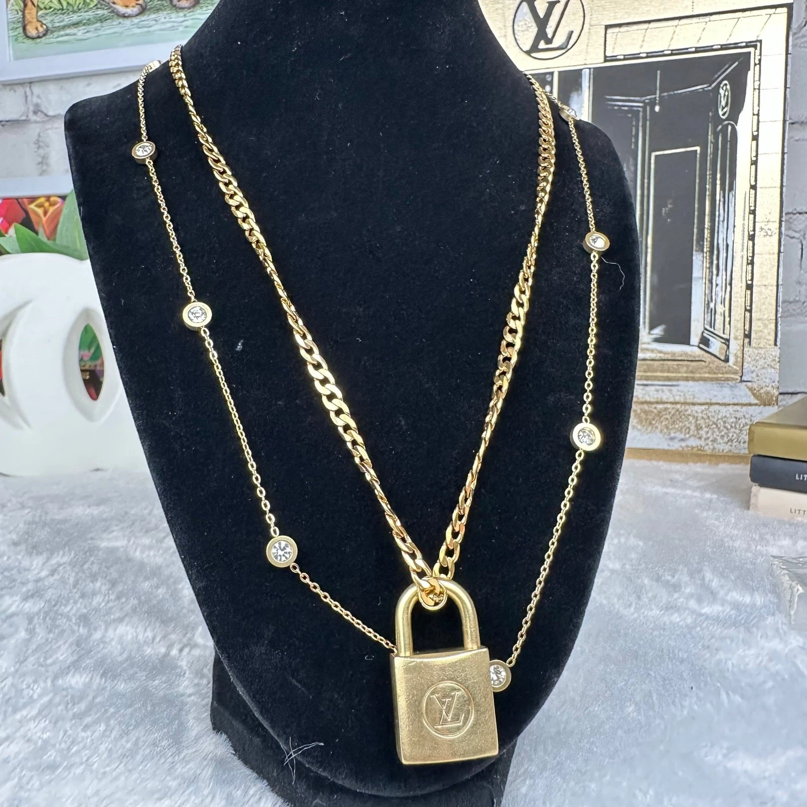 LOUIS VUITTON（LV） Louis Vuitton Vintage Lock #208 ciondolo su catene per collana ottimo regalo