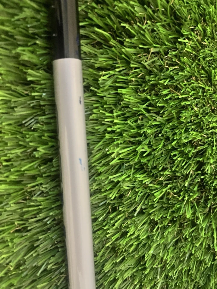 Nicket 4DX Pro GW, RH New in plastic - Image 3 of 4