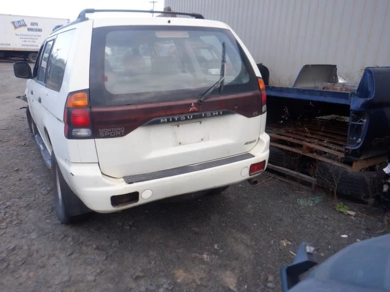 Engine ECM Electronic Control Module 3.0L 2WD Fits 01 MONTERO SPORT 22280935 — 第 3/4 张图片