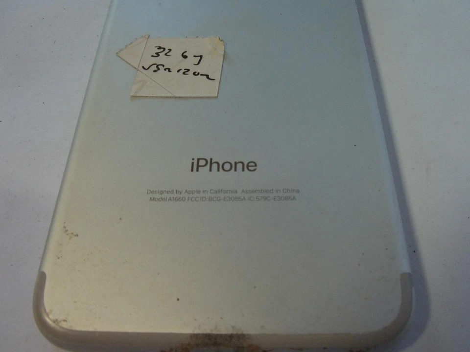 Apple iPhone 7 A1660 32GB (Verizon) White Touchscreen Smartphone - Image 4 of 4