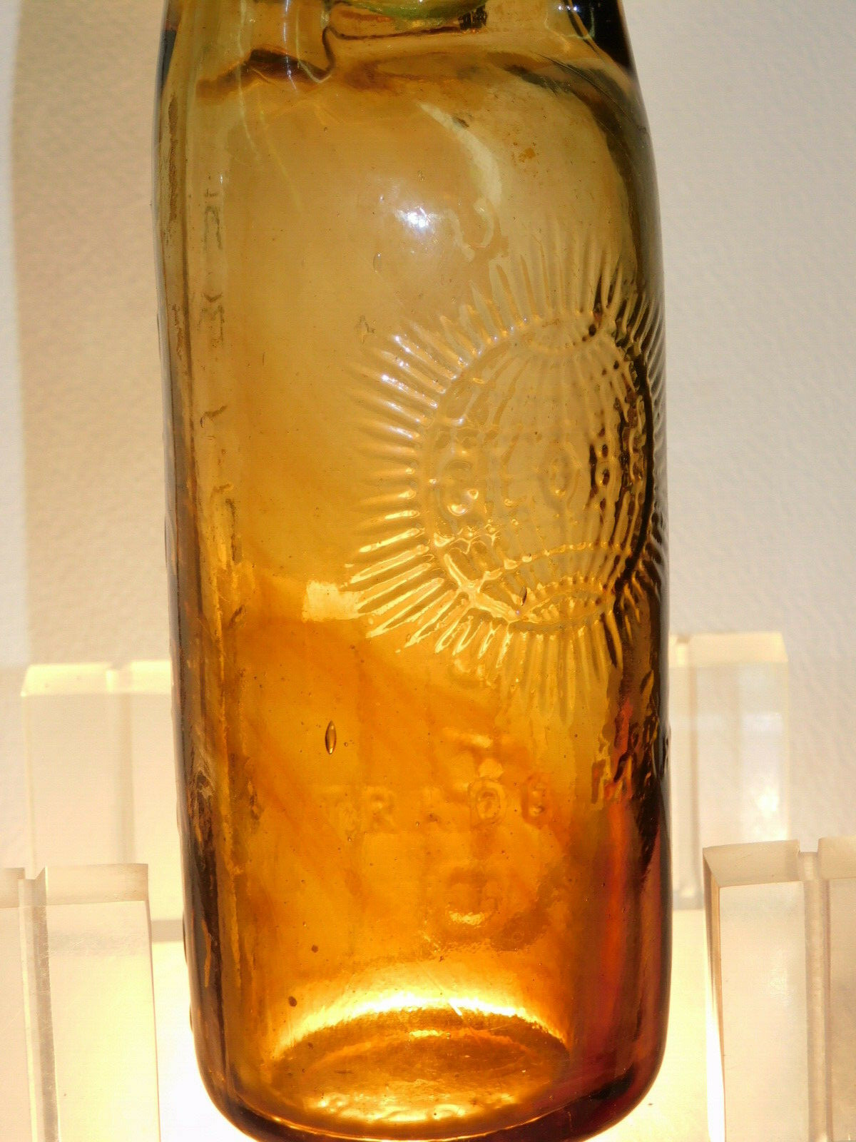 ANTIQUE BOTTLE APRICOT AMBER CODD WITH ROSE SWIRLS GLOBE 12 OZ OLD BOTTLE 1880's eBay