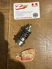 KAWASAKI GPZ1000RX NEW GENUINE FORK VALVE 49116-1062