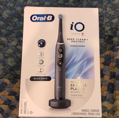 Oral-B iO Series 7L Rechargeable Electric Toothbrush - Black Onyx, Travel Case