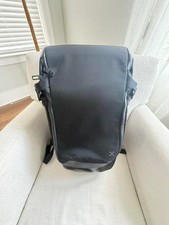 Lululemon Mens More Miles Backpack 25.5L Blac...