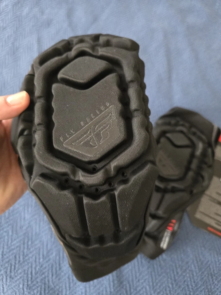 Fly Racing Barricade Lite MTB Elbow Pads Size XL Black - Image 3 of 3