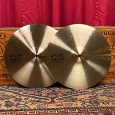 14" Paiste Giant Beat Hi-Hat Cymbal Pair 810g/1036g *Video Demo*