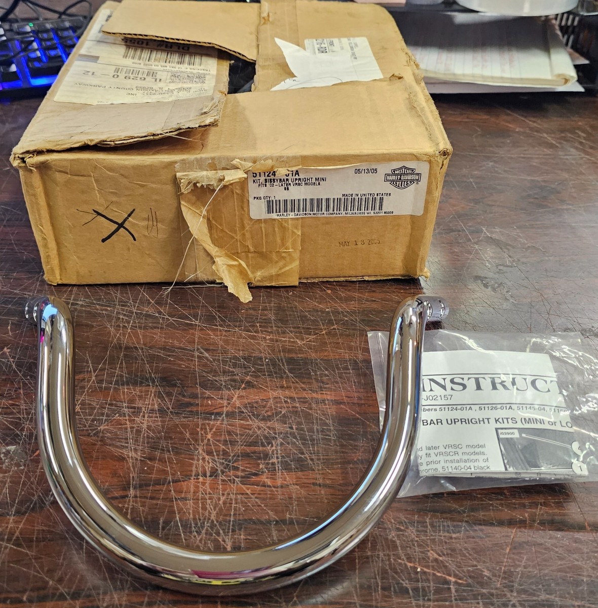 3個セット OEM Harley Davidson Chrome Upright Mini Sissy Bar Kit NOS VROD
