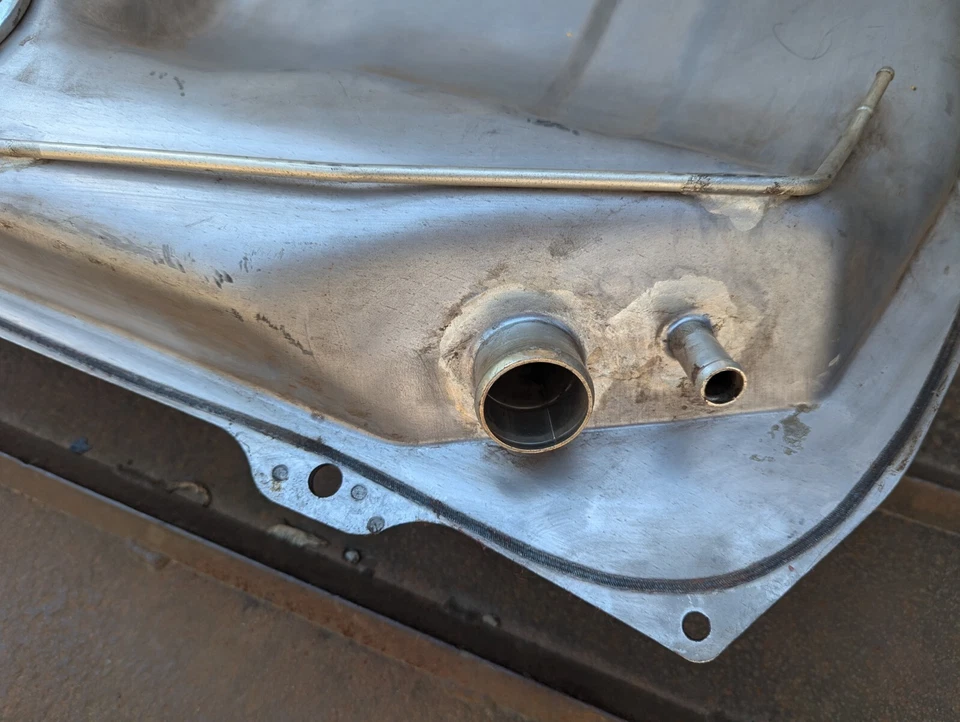 Топливный бак Dodge/Plymouth Colt, Mitsubishi Mirage, Eagle Summit #CR16A - Изображение 2 из 4