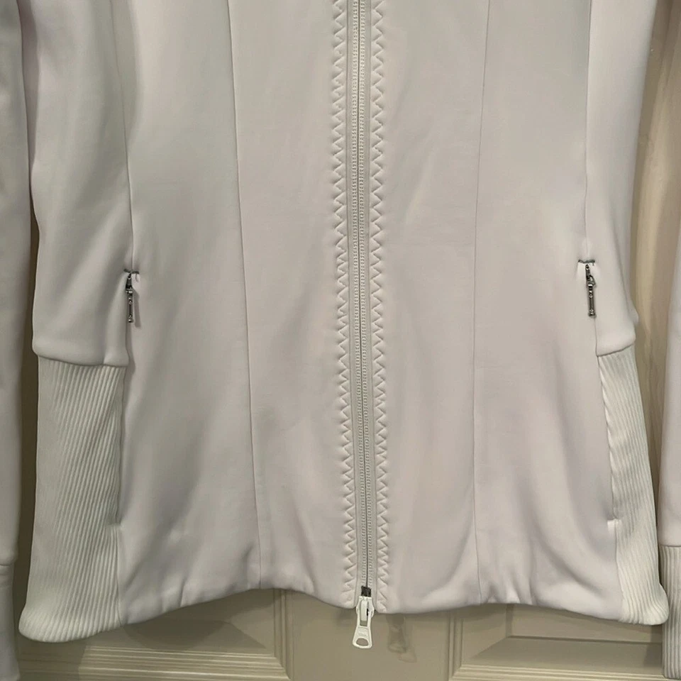 Chaqueta corta con cremallera Athleta para mujer blanca Ridge talla XS entrenamiento atlético acanalado Foto 3 de 4