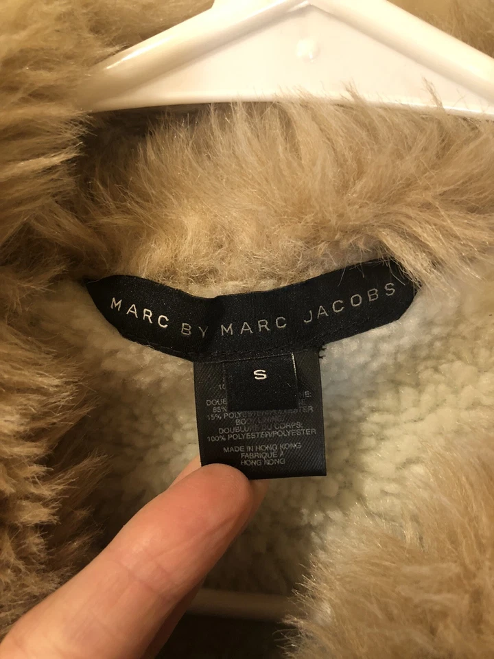 MARC BY MARC JACOBS FUR HOODED BLUE TOGGLE FRONT FULL ZIP WOMENS JACKET SIZE S - Image 2 of 4
