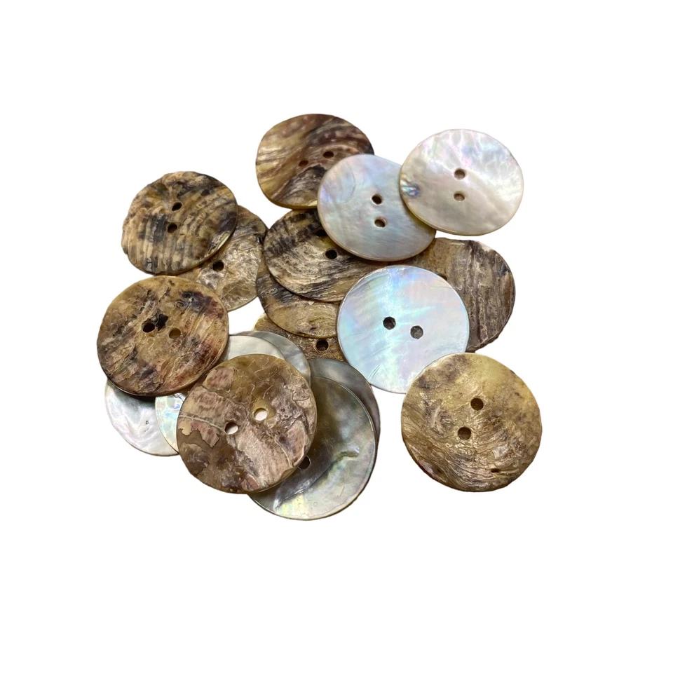 20mm Natural Mother of Pearl Shell Buttons 2 hole Sewing Knitting Crafts Arts - Image 4 of 4
