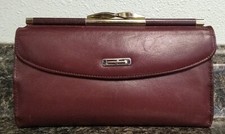 VTG Red Leather Bifold Kiss Lock Cash Coin Wallet-7x4-Gary's of California