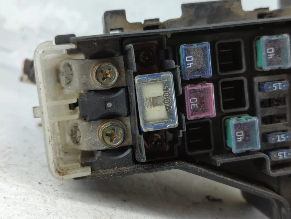 Nissan Sentra 2000-2006 caja de fusibles caja de fusibles módulo de relé B0JUG Foto 3 de 4