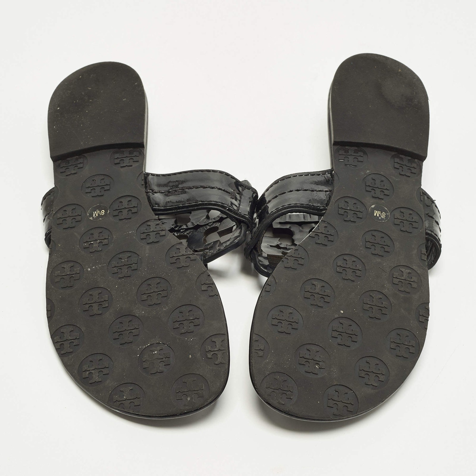 Tory Burch Miller Size 38.5 Black Patent Leather Thong Flats thumbnail 6