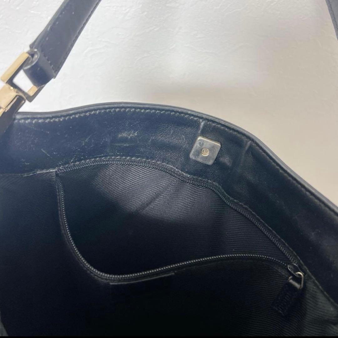 GUCCI Pre-Owned Gg Pattern One Shoulder Bag Canvas — image 9
