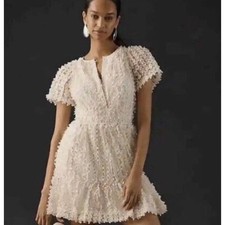 Somerset Mini Floral Appliqué White Mini Dress Short Sleeve Whimsical Medium